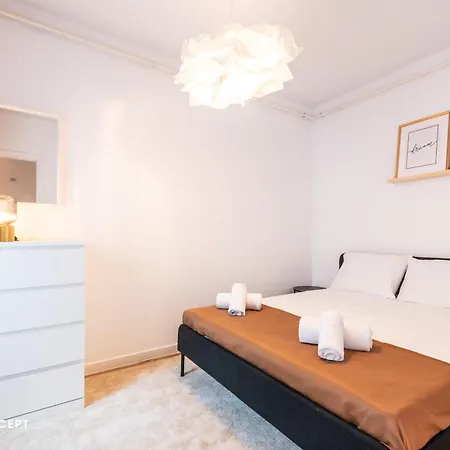 911b2 * Βουκουρέστι